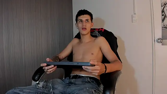  realwav online show from October 18, 2025, 5:46 pm