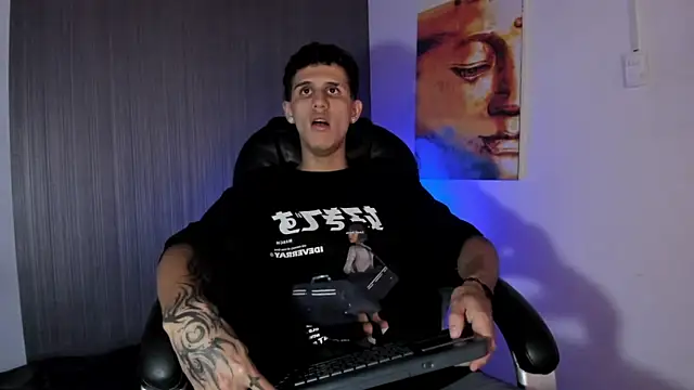  realwav online show from December 3, 2025, 8:56 am