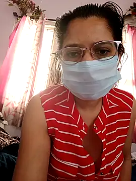 Snapshot of thanusi_2 chatting on March 3, 2026, 6:08 am thanusi 2 online show from March 3, 2026, 6:08 am