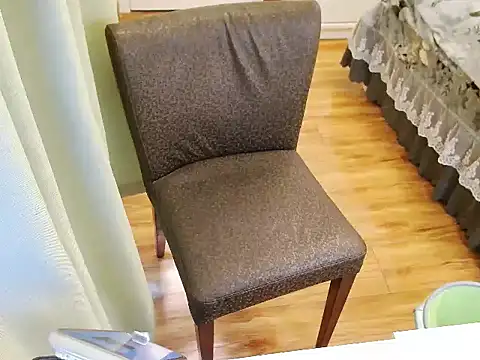 Winnie-01 online show from March 18, 2026, 6:27 am