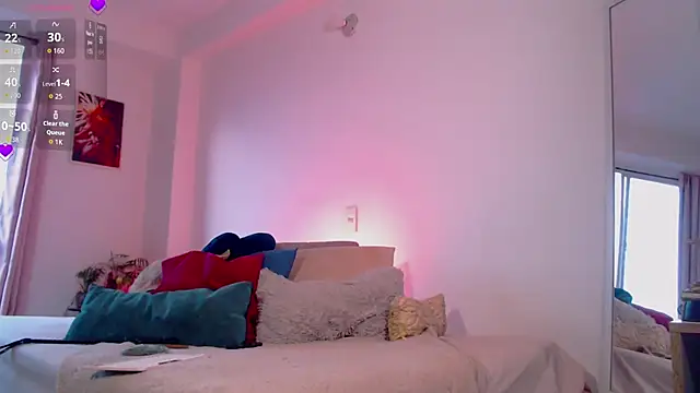 Theevae online show from December 18, 2025, 10:16 pm