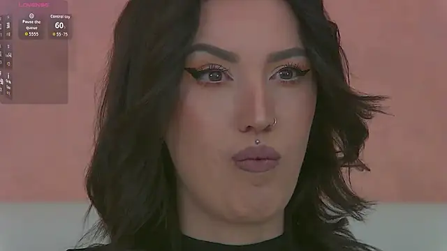 EnyaHazell online show from September 30, 2025, 6:13 pm