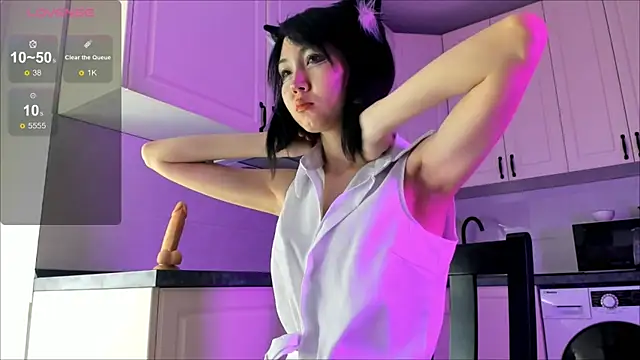 Snapshot of kawai_mai chatting on June 13, 2026, 2:59 pm kawai mai online show from June 13, 2026, 2:59 pm
