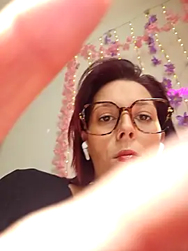 Mila Luciphya online show from March 31, 2026, 11:54 am