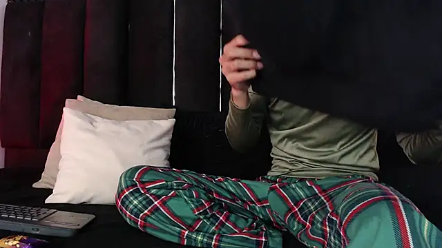 Dominic ghost online show from November 8, 2025, 8:40 pm