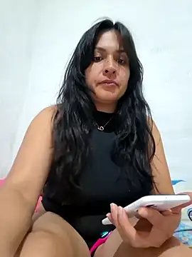 Snapshot of astridcollinsvip chatting on March 5, 2026, 12:06 am astridcollinsvip online show from March 5, 2026, 12:06 am