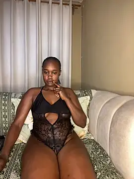 TinaFavourite online show from September 21, 2025, 12:51 pm