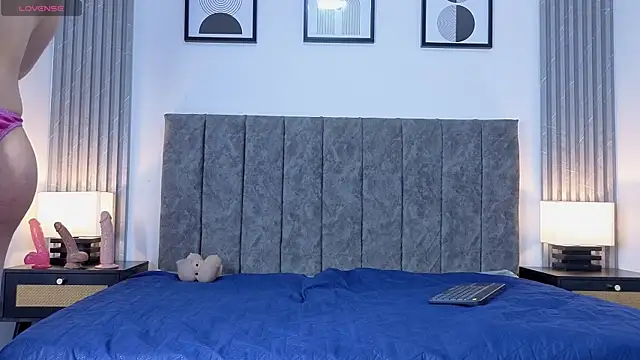 Liam forest  online show from April 21, 2026, 3:35 am