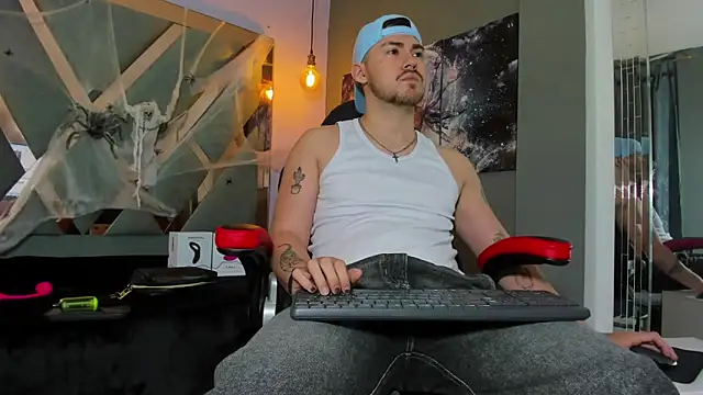 BrunoWalkerr online show from October 24, 2025, 11:50 am