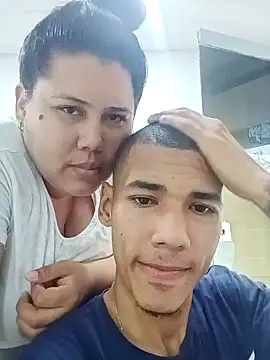 hera and kratos online show from December 1, 2025, 8:36 pm