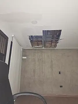 sarah garcia  online show from November 8, 2025, 1:50 am