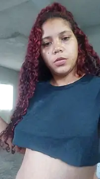 Snapshot of Daila_Lucia chatting on December 19, 2025, 1:29 pm Daila Lucia online show from December 19, 2025, 1:29 pm