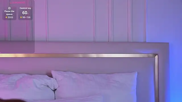 VelvetHell online show from January 6, 2026, 6:39 am