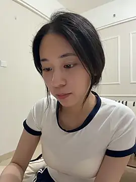 Snapshot of shishi0688 chatting on May 17, 2026, 3:30 pm shishi0688 online show from May 17, 2026, 3:30 pm