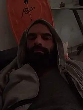 BlackBarber27 online show from September 24, 2025, 12:19 pm