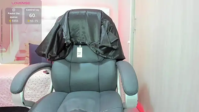 melany  rosse online show from October 2, 2025, 1:07 pm