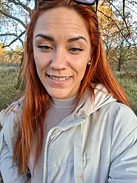 SlimBellaa online show from November 4, 2025, 2:38 pm