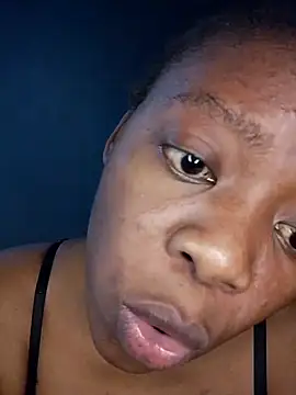 sexyhotchic93 online show from October 2, 2025, 3:41 pm