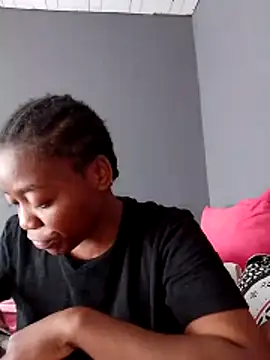 sexyhotchic93 online show from November 6, 2025, 8:59 am