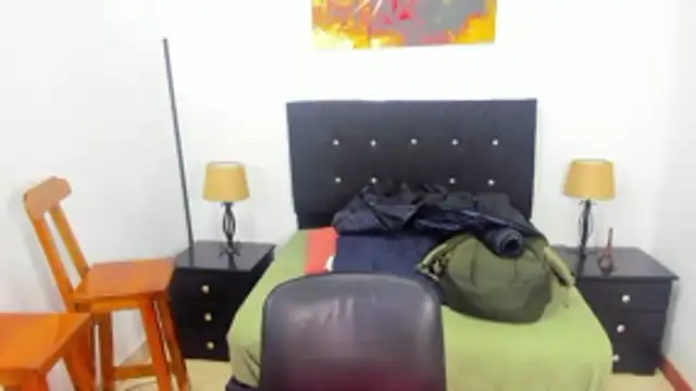 Snapshot of maikol_monstercock chatting on October 28, 2025, 3:32 am maikol monstercock online show from October 28, 2025, 3:32 am