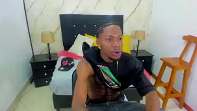 Snapshot of maikol_monstercock chatting on November 4, 2025, 3:49 am maikol monstercock online show from November 4, 2025, 3:49 am