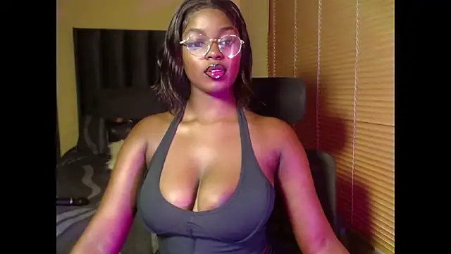 Snapshot of NawtyLisa chatting on April 16, 2026, 10:34 pm NawtyLisa online show from April 16, 2026, 10:34 pm