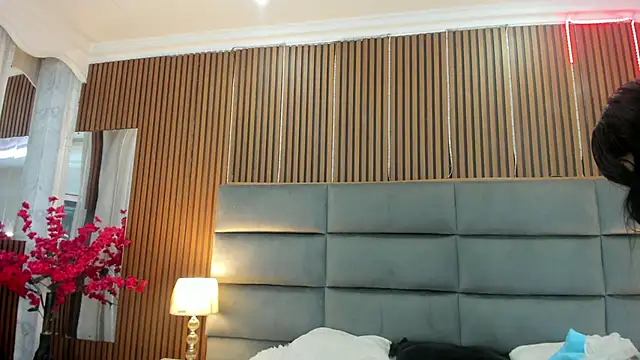 Sophie Calloway online show from September 30, 2025, 12:54 pm