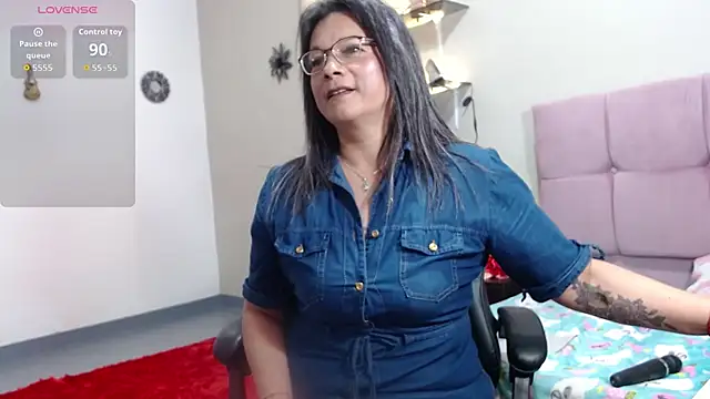 SolVegaNaciente online show from September 13, 2025, 3:28 am