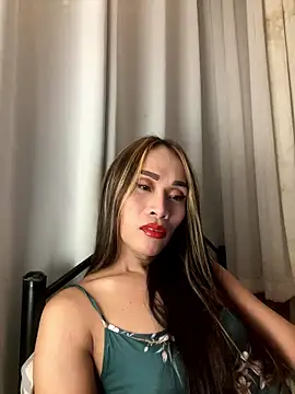 RomanticPearlTS online show from January 15, 2026, 1:16 pm