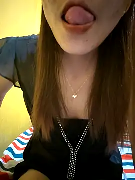 SweetPanayFlower online show from February 6, 2026, 8:34 pm