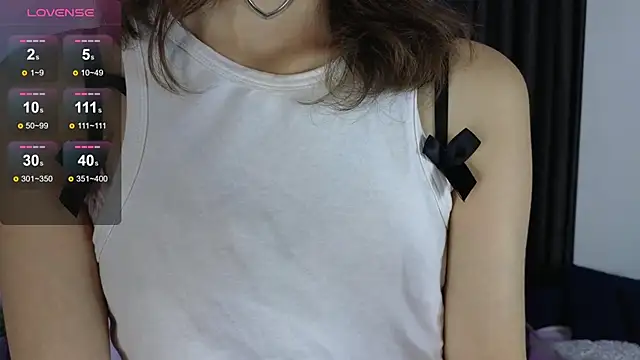 DebiHenks online show from September 10, 2025, 5:57 pm