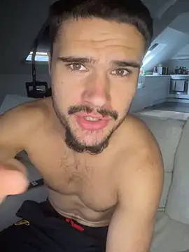 los freaky online show from September 25, 2025, 2:10 pm