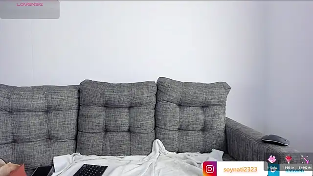 Nathilie Steele online show from October 13, 2025, 9:48 pm