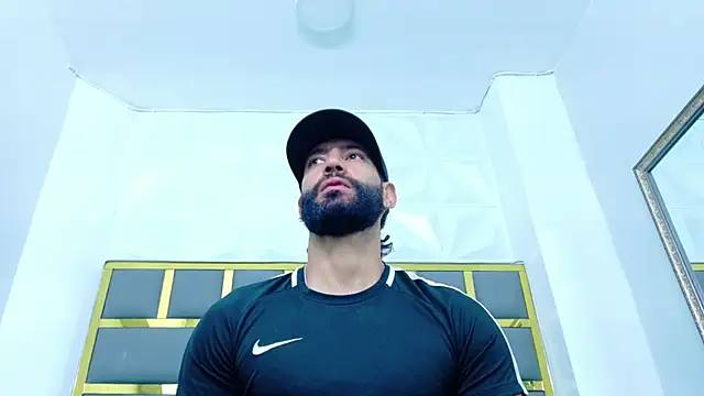 Snapshot of yorbymaxx chatting on November 29, 2025, 2:09 pm yorbymaxx online show from November 29, 2025, 2:09 pm