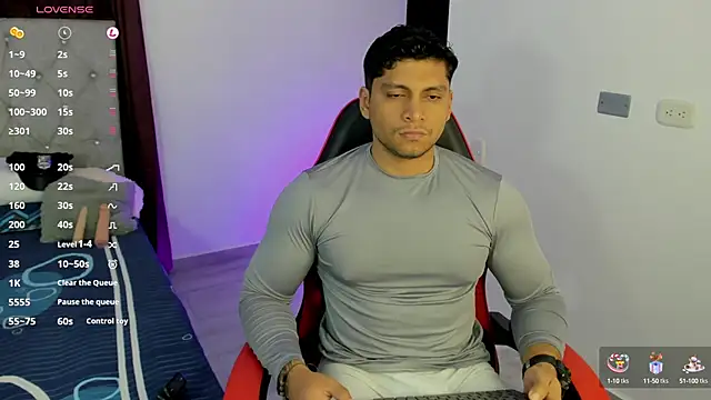 Snapshot of Nicolasmontoya16 chatting on October 15, 2025, 12:22 am Nicolasmontoya16 online show from October 15, 2025, 12:22 am