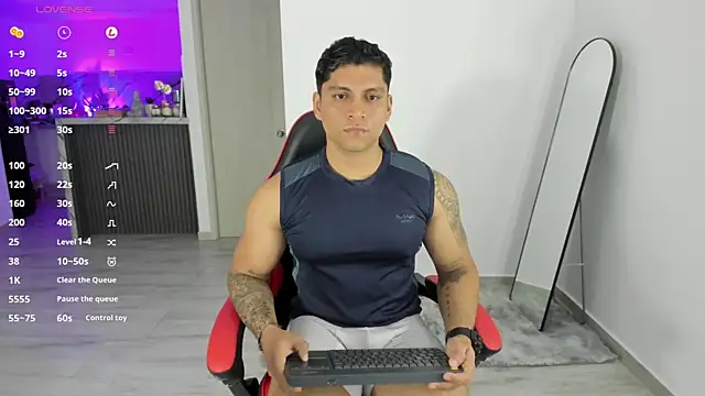 Snapshot of Nicolasmontoya16 chatting on October 16, 2025, 4:24 am Nicolasmontoya16 online show from October 16, 2025, 4:24 am