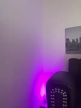 yasmin rahal online show from February 5, 2026, 6:45 pm