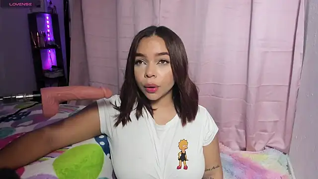 ImSofiVega online show from October 30, 2025, 4:08 pm