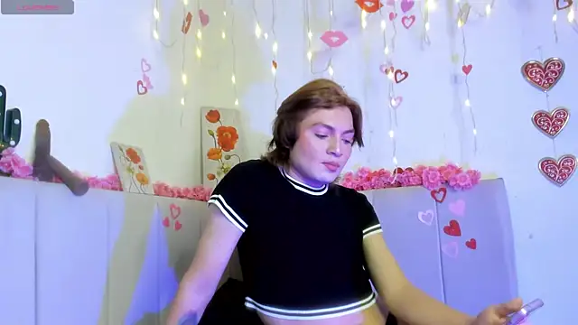 Snapshot of Tommy_Lovee chatting on September 26, 2025, 4:27 am Tommy Lovee online show from September 26, 2025, 4:27 am