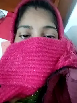 Snapshot of 3USHA chatting on December 17, 2025, 1:22 am 3USHA online show from December 17, 2025, 1:22 am