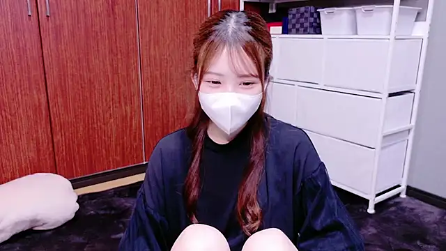 Ema o0 chan online show from November 1, 2025, 5:53 am