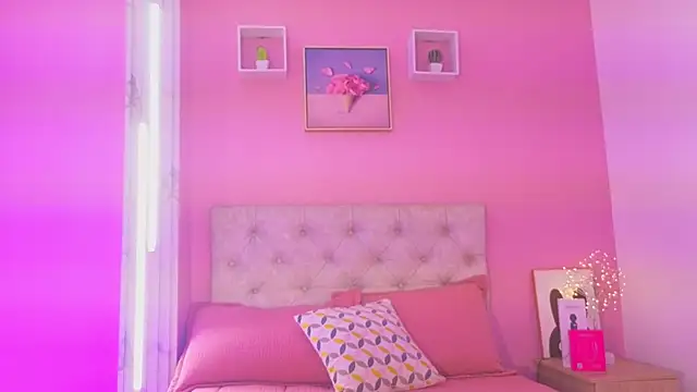 SpicyDemons online show from April 10, 2026, 7:51 pm