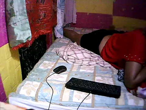 Snapshot of ImSoHorny4uxxx chatting on October 8, 2025, 1:31 pm ImSoHorny4uxxx online show from October 8, 2025, 1:31 pm