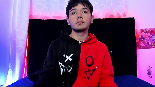 kody sexy online show from September 18, 2025, 11:23 am