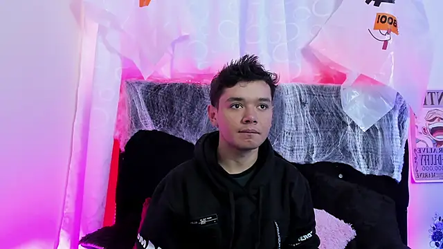 kody sexy online show from October 22, 2025, 11:54 am