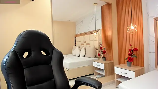 Snapshot of julieta_rosee chatting on November 28, 2025, 10:23 pm julieta rosee online show from November 28, 2025, 10:23 pm