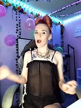 Purple2StayThnxx online show from October 8, 2025, 10:07 pm