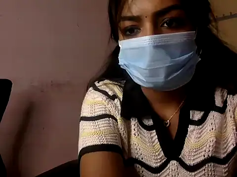Snapshot of SexyShady chatting on August 8, 2026, 7:43 am SexyShady online show from August 8, 2026, 7:43 am