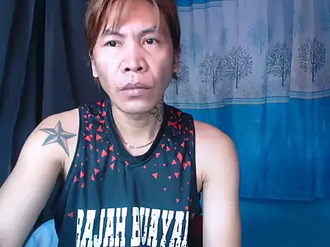 YourTopweng online show from May 24, 2026, 2:38 am