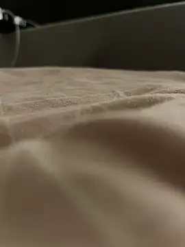 Snapshot of naughtycoupl98 chatting on September 25, 2025, 2:37 am naughtycoupl98 online show from September 25, 2025, 2:37 am